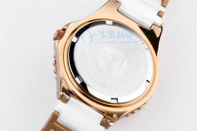 2025 Watch fashion Women watches black golden Watches Lady ladies fashion watches stainless Ceramics Jewellery watch Casual Jewelry watch for female watch electronic brithday ladies exquisite freesize