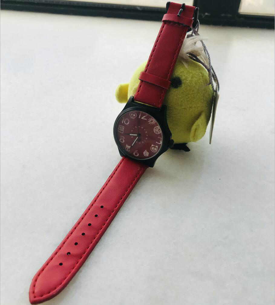 2025 Women Watch smart ladies Fashion Casual Unisex Wristwatch Men Sport Quartz Watches Waterproof Big Dial Noctilucent Leather curren Couples lady for female