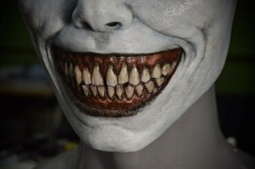 New Halloween Masquerade Horror Mask Cosplay Latex White Eyed Devil Mask Horror Horror Smiling