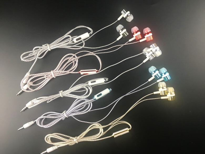 Universal Wired In-Ear Heavy Bass Earbuds Earphones Earbuds for All Models Phones