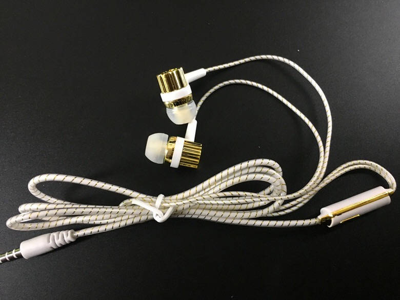 Universal Wired In-Ear Heavy Bass Earbuds Earphones Earbuds for All Models Phones