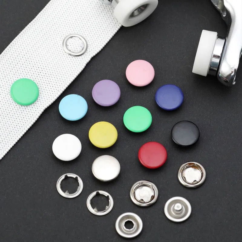 Mommy Tools Bag Buckle Installation Tool Metal Concealed Buckle Ten Color Fiveclaw Buckle Multiple Use Hand Pressure Piler for Baby Crawling Clothes Accessories
