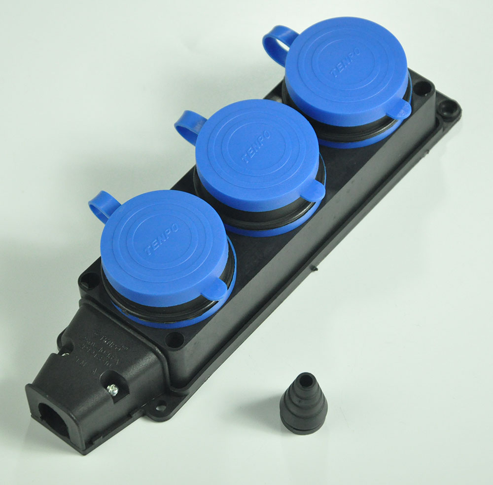 EU 250V 16 AMP 3 PIN Indudtrial Site Plug AC Sockets Male/Female 3600W Waterproof Level