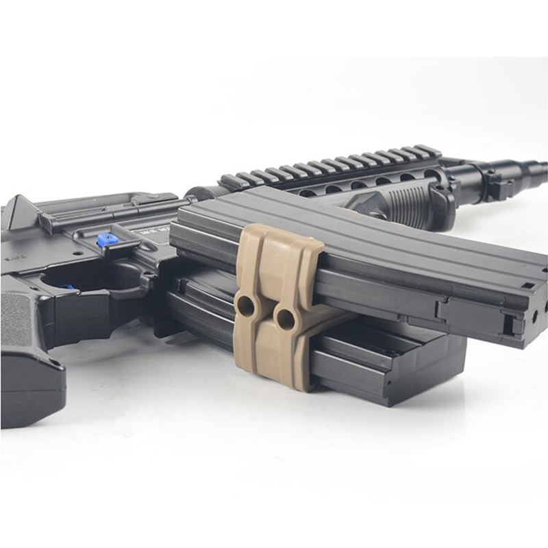 Rifle Dual Magazine Coupler Link Clip Pouch for AR15 M4 Coupler Loader Parallel Connector