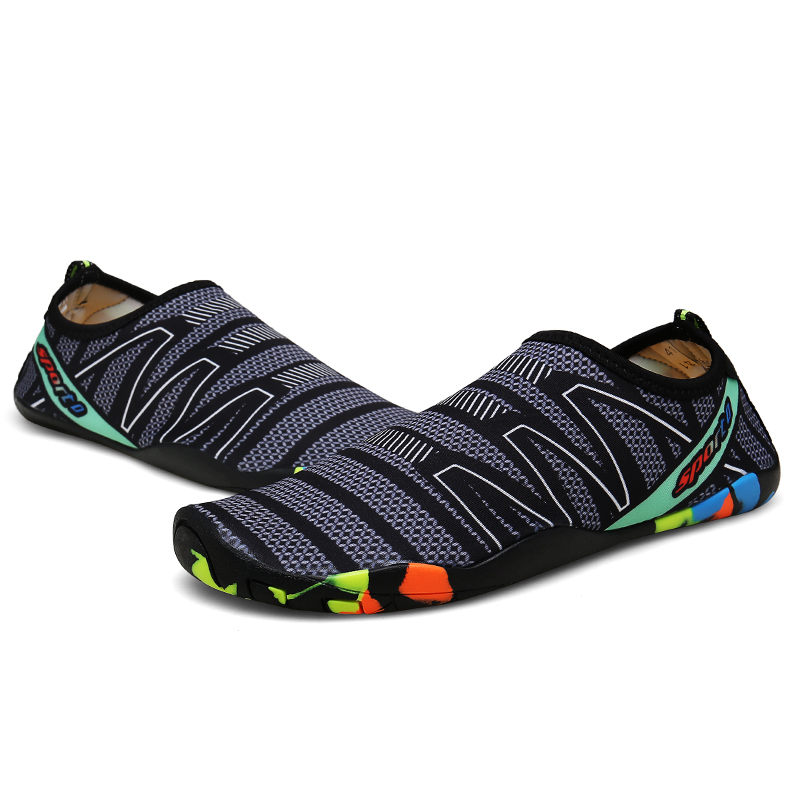 Unisex Sneakers Swimming Shoes Quick-Drying Aqua Shoes and children Water Shoes Beach shoes