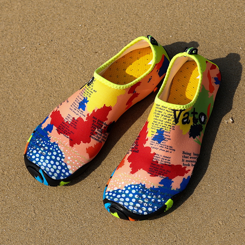 Unisex Sneakers Swimming Shoes Quick-Drying Aqua Shoes and children Water Shoes Beach shoes