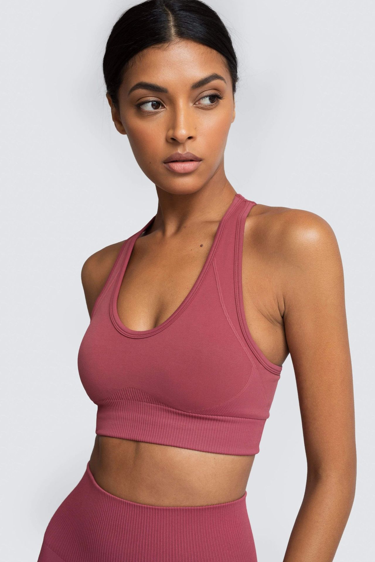 Hot sales Women&apos;s Yoga Set Seamless Sportswear 2-Piece Gym Yoga Clothes Sports Bra + Leggings Skinny