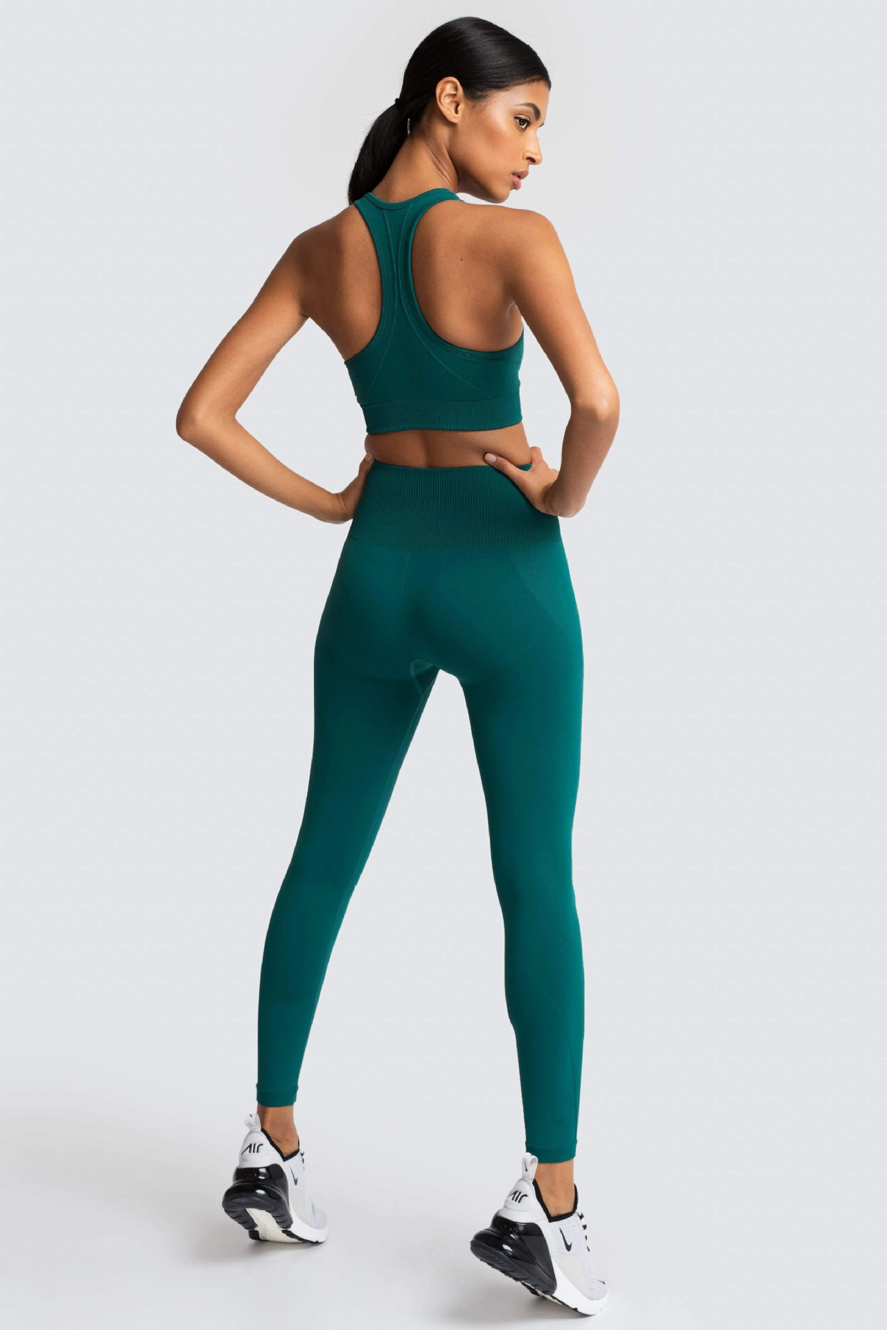 Hot sales Women&apos;s Yoga Set Seamless Sportswear 2-Piece Gym Yoga Clothes Sports Bra + Leggings Skinny