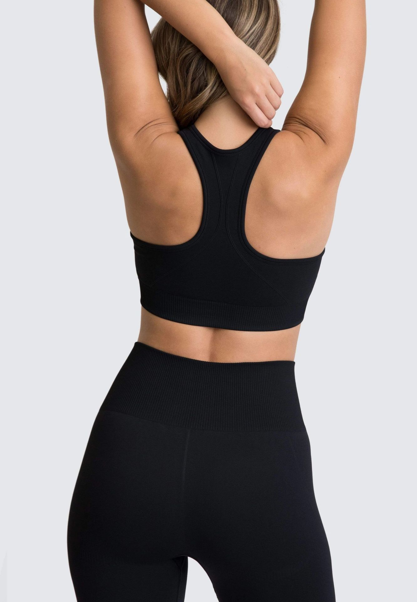 Hot sales Women&apos;s Yoga Set Seamless Sportswear 2-Piece Gym Yoga Clothes Sports Bra + Leggings Skinny