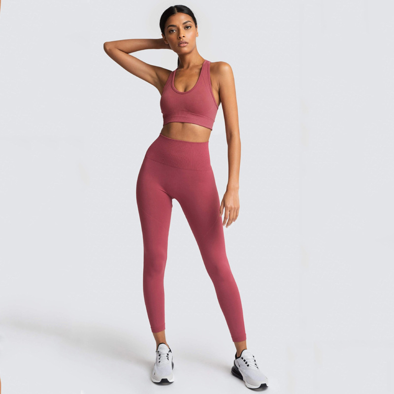 Hot sales Women&apos;s Yoga Set Seamless Sportswear 2-Piece Gym Yoga Clothes Sports Bra + Leggings Skinny