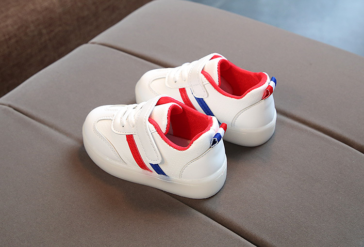 Spring Baby boy fashion light board shoes casual shoes girl kids LED flash sneakers