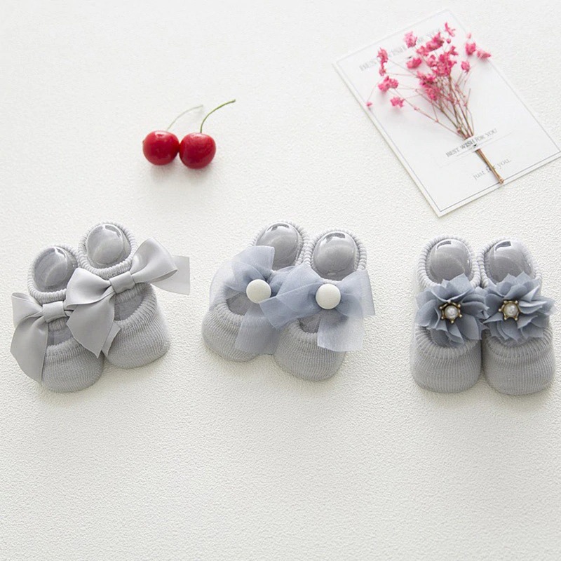 3 Pairs/set Newborn Baby Socks Lace Flower Bowknot Baby Girl Socks Soft Cotton Rubber Sole Anti Slip Pure cotton with lovely shape for spring and autumn thin models