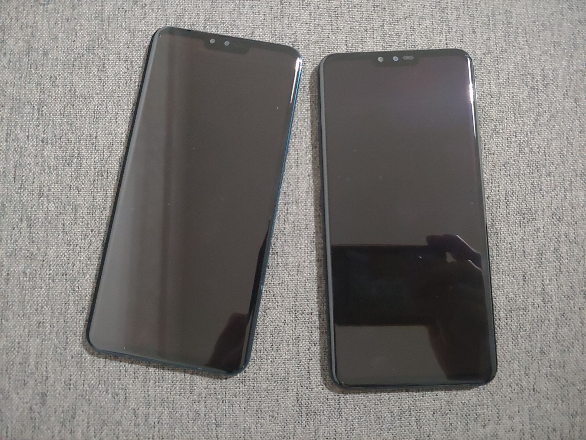 Refurbished Phone LG V40 ThinQ 128GB 64GB + 6GB RAM Dual Sim / Single Sim Snapdragon 845 6.4 inches Android Mobile Smartphone