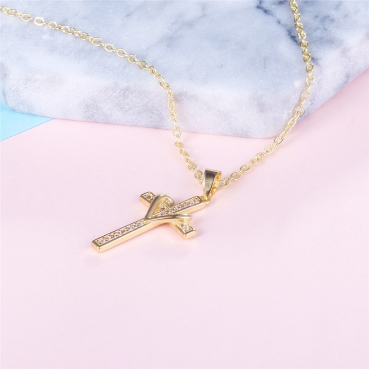 Classical love cross pendants necklaces 18K gold  for women ladies jewellery gift chains and pendant