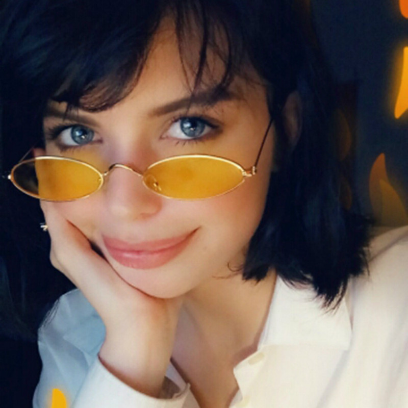 2018 New Vintage Trendy Small Oval Frame Sunglasses Women&apos;s Retro Fashion Shades  dress up Glasses