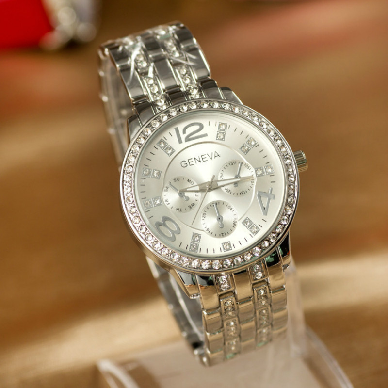 Quartz watches men and women Steel belt and diamond watchs watche ladies fashions watched