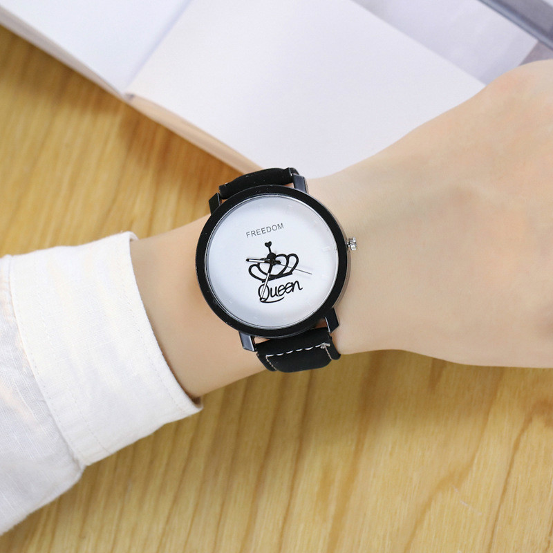 2Pcs/set Watches fashion couple men and women queen king leather quartz wrist watche watchs ladies