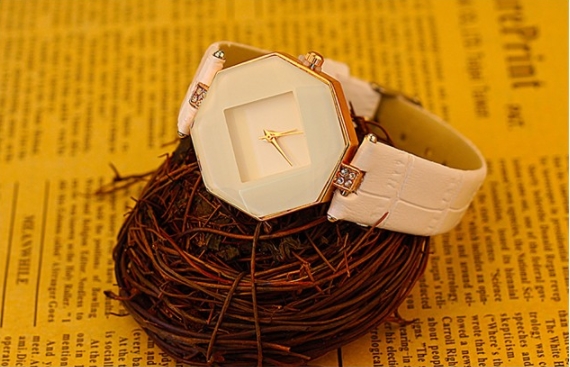 Women Watches Gem Cut Geometry Crystal Leather Quartz Wristwatch Fashion Dress Watch Ladies
