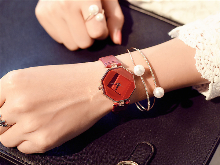 Women Watches Gem Cut Geometry Crystal Leather Quartz Wristwatch Fashion Dress Watch Ladies
