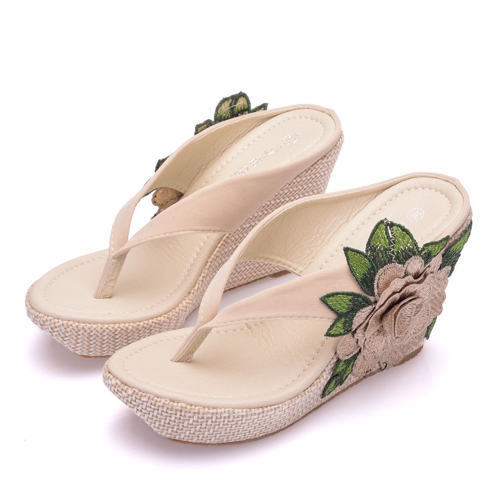 2020 Women Platform Wedge Sandals Herringbone Flip-Flop Slippers White Flower Embroidered Slippers
