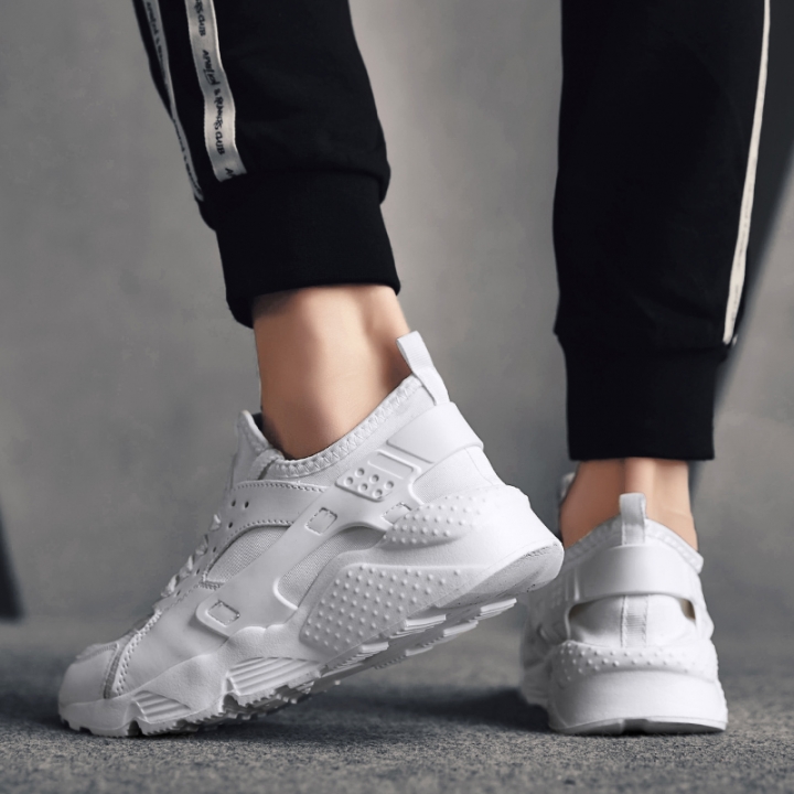 Quality Running Shoes Men Air Cushion Breathable Sneakers Men Light Sport Outdoor Shoes Plus Size