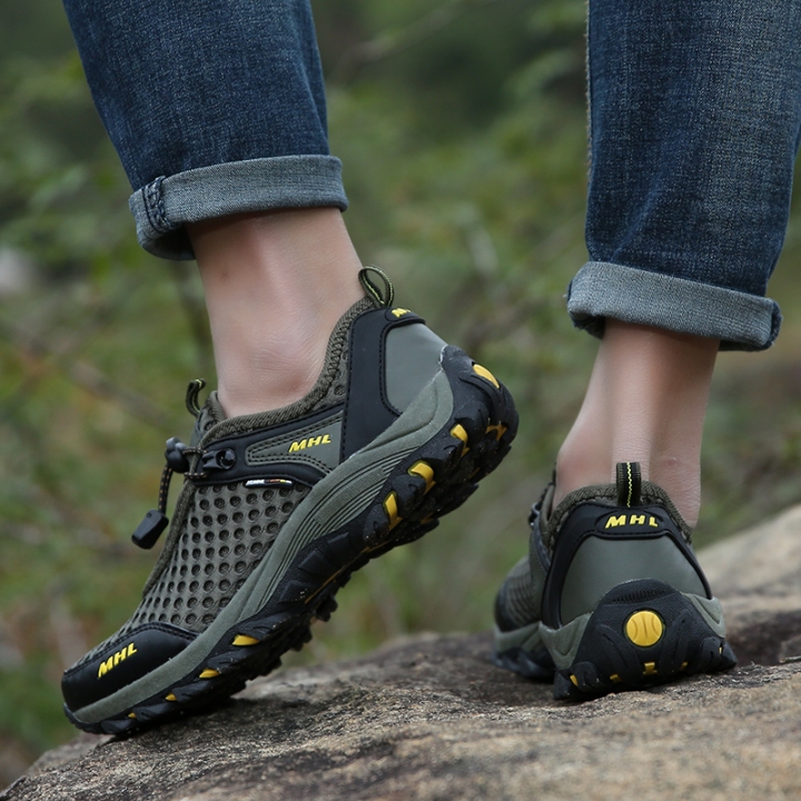 Spring Men Women Climbing Shoes Couple Non-slip Breathable Hiking Shoe Wearable Trekking Sport Shoes