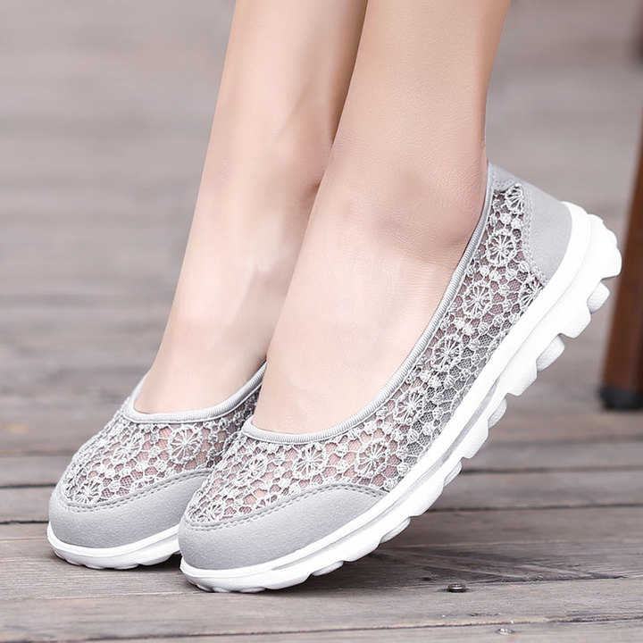 Women Casual Breathable Sandals Fashion Comfortable Lace Walking Shoes Summer Leisure Sport Shoes