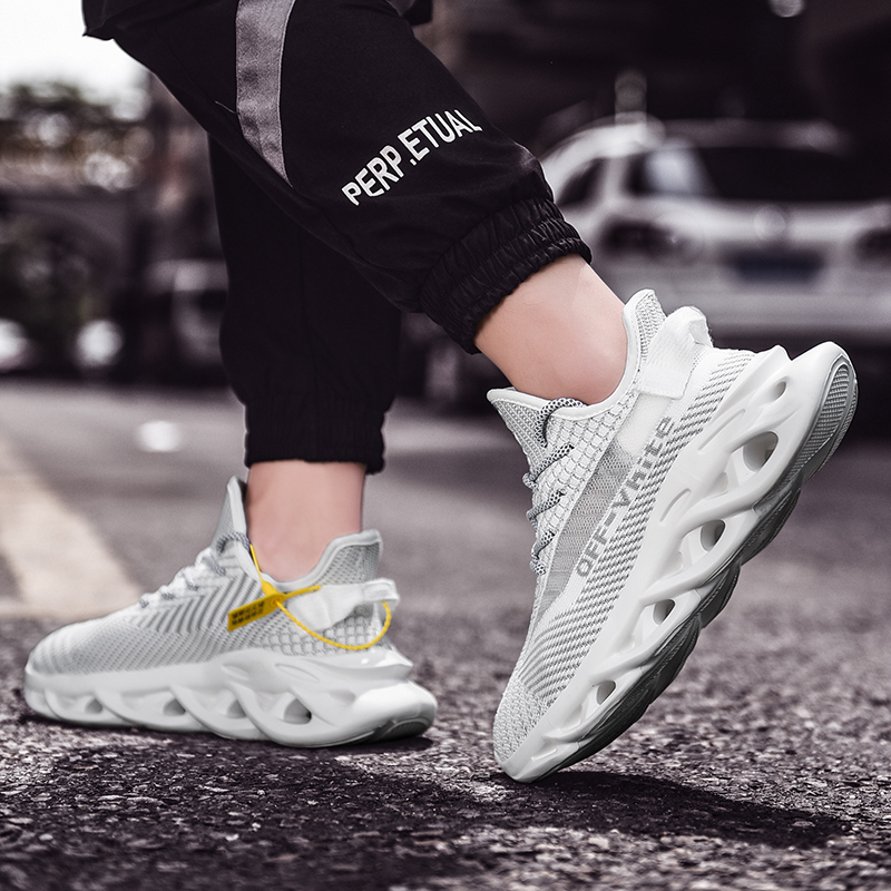 Men Breathable Mesh Yeezys Sport Shoes Women Plus Size Outdoor Comfortable Sneakers Running Shoes