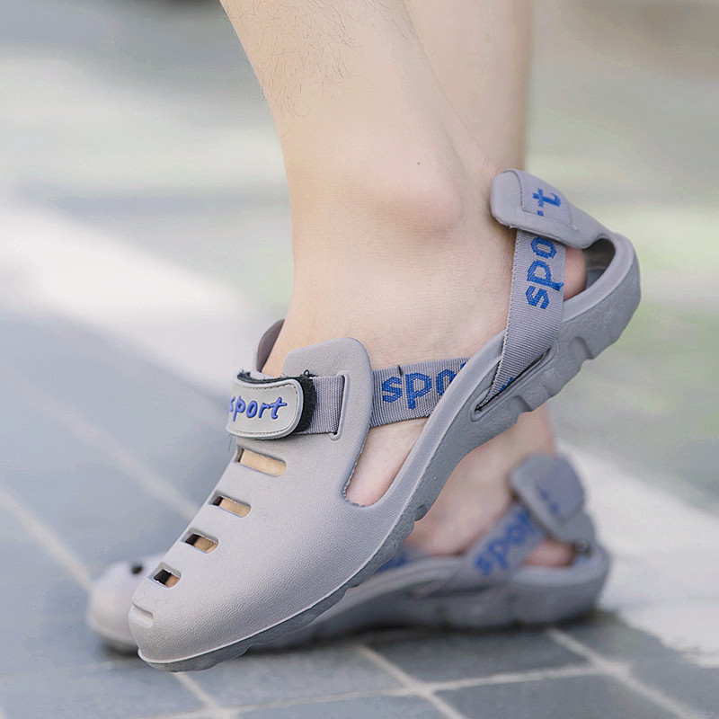 Fashion Men Beach Sandals Outdoor Garden Hole Shoes Wearable Leisure Plastic Sandals