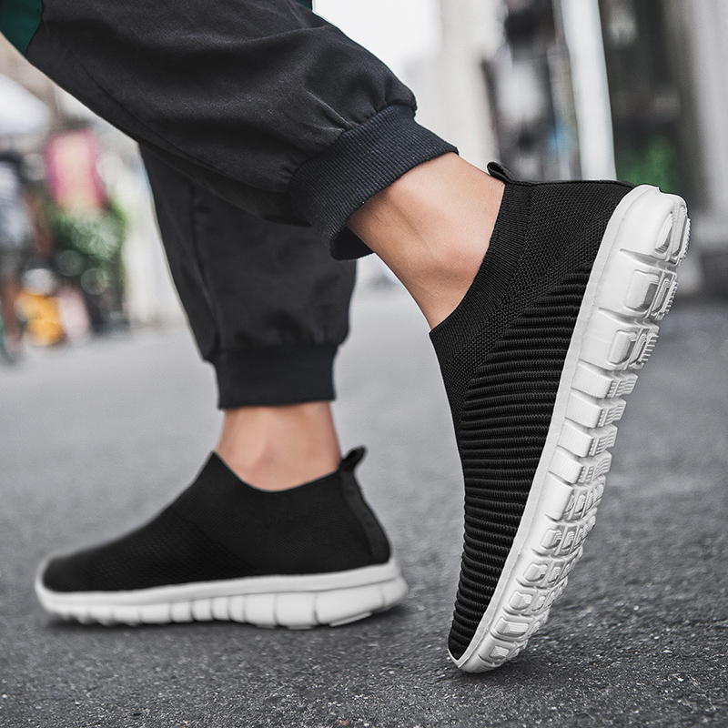 Women Breathable Mesh Sport Shoes Men Light Running Shoes Plus Size Comfortable Outdoor Sneakers
