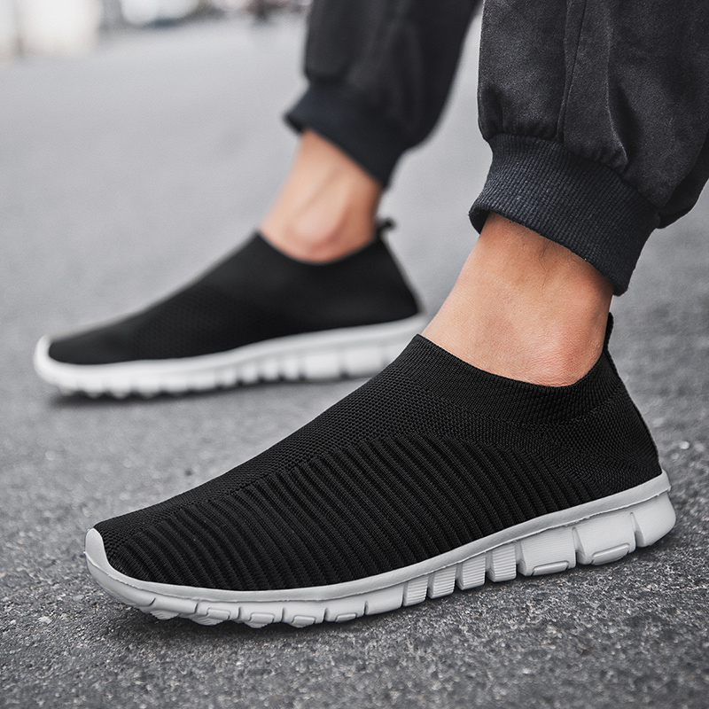 Women Breathable Mesh Sport Shoes Men Light Running Shoes Plus Size Comfortable Outdoor Sneakers