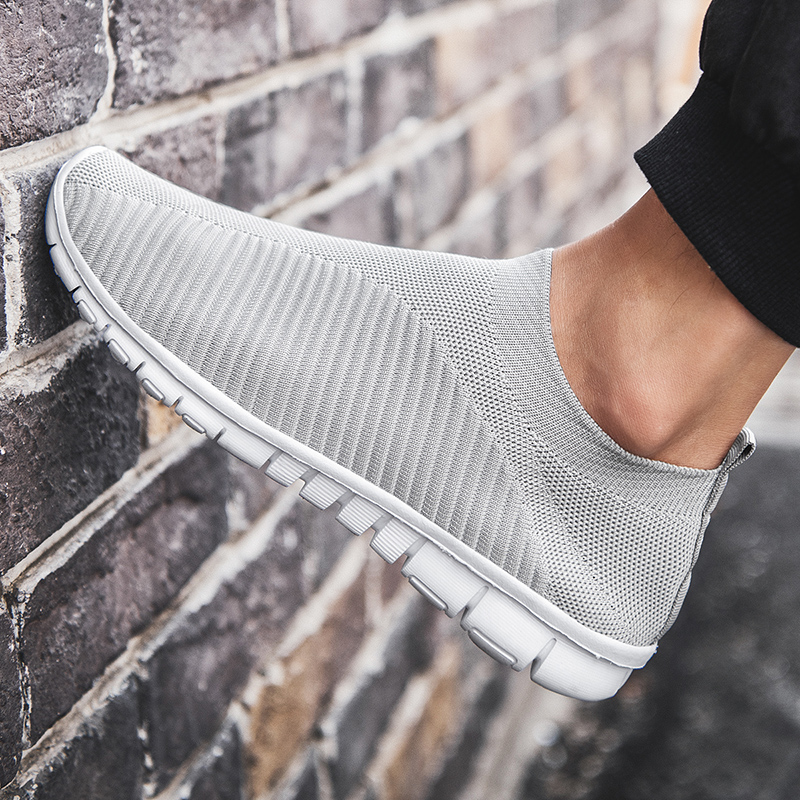 Women Breathable Mesh Sport Shoes Men Light Running Shoes Plus Size Comfortable Outdoor Sneakers