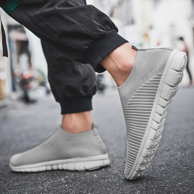 Women Breathable Mesh Sport Shoes Men Light Running Shoes Plus Size Comfortable Outdoor Sneakers