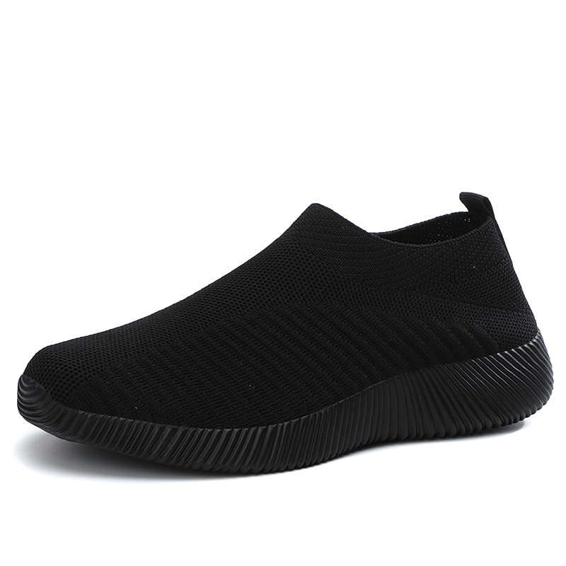 Women Breathable Mesh Sport Shoes Plus Size Casual Non-slip Running Shoes Slip-on Light Sneakers