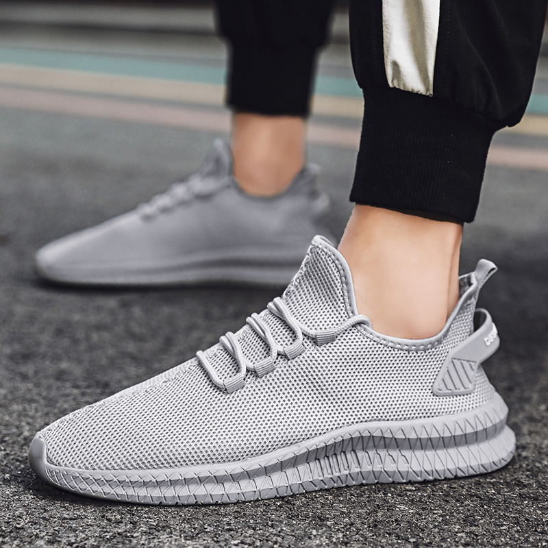 Fashion Men Breathable Mesh Running Shoes Light Soft Sport Shoes Plus Size Outdoor Casual Sneakers
