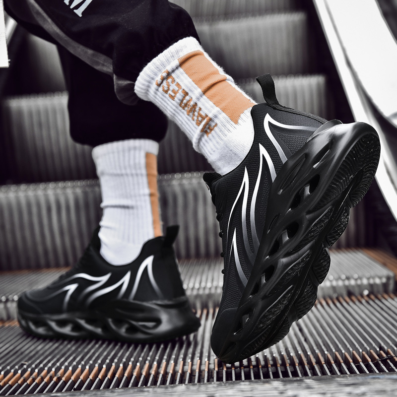 Fashion Men Casual Sport Shoes Outdoor Non-slip Running Shoes Plus Size Twist Light Sneakers