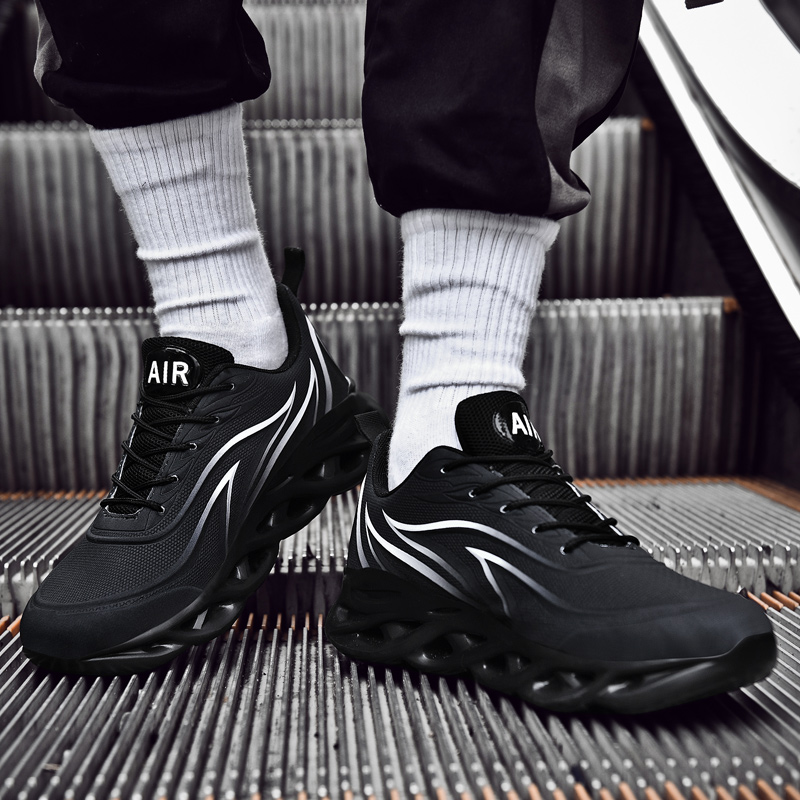 Fashion Men Casual Sport Shoes Outdoor Non-slip Running Shoes Plus Size Twist Light Sneakers