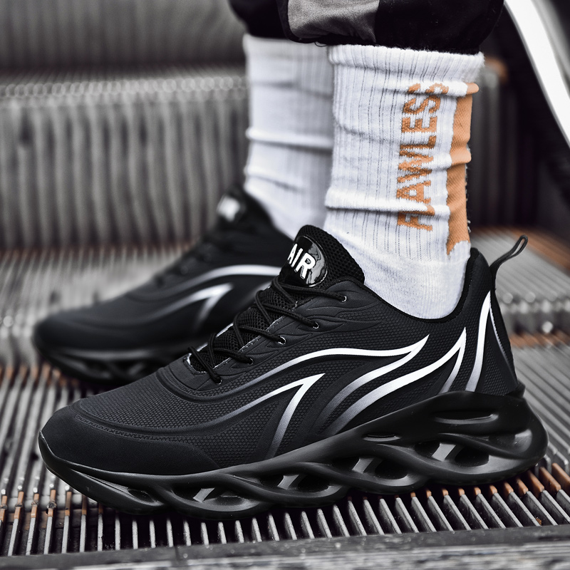 Fashion Men Casual Sport Shoes Outdoor Non-slip Running Shoes Plus Size Twist Light Sneakers