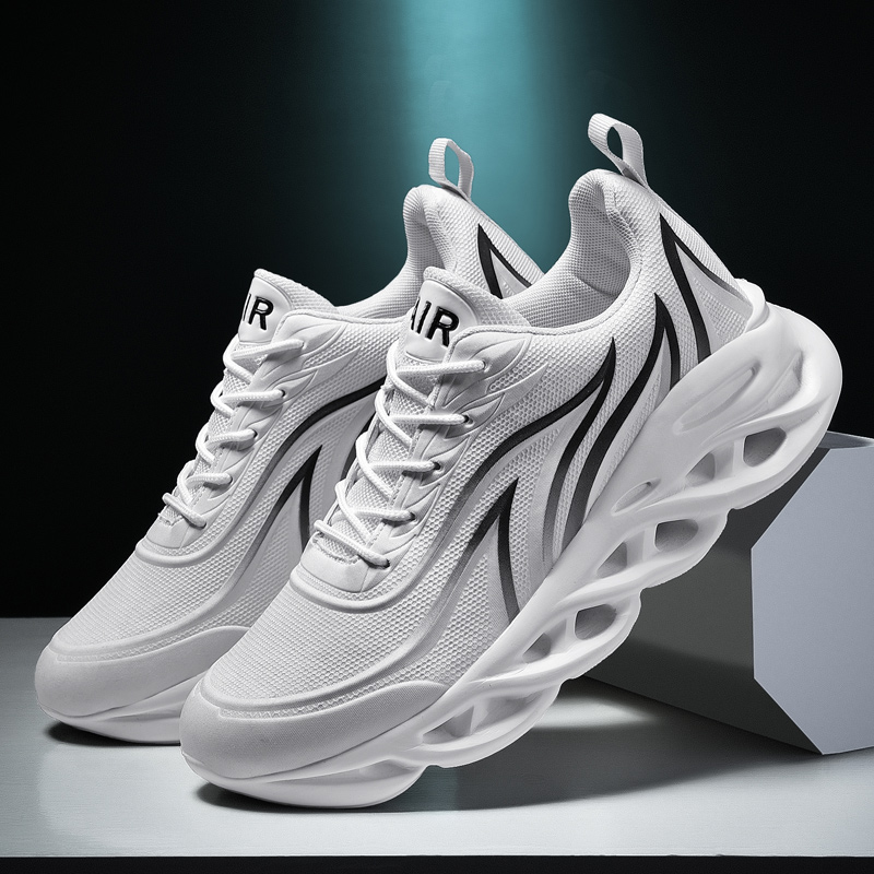 Fashion Men Casual Sport Shoes Outdoor Non-slip Running Shoes Plus Size Twist Light Sneakers