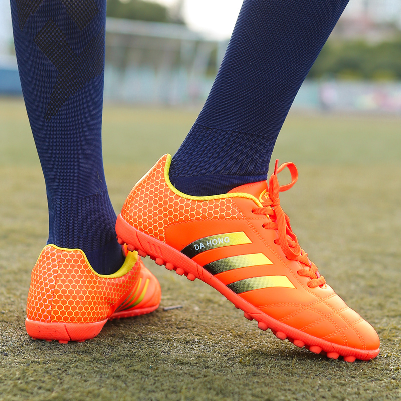 Kids Men Professional Spike Football Boots Women Non-slip Breathable Sport Soccer Shoes