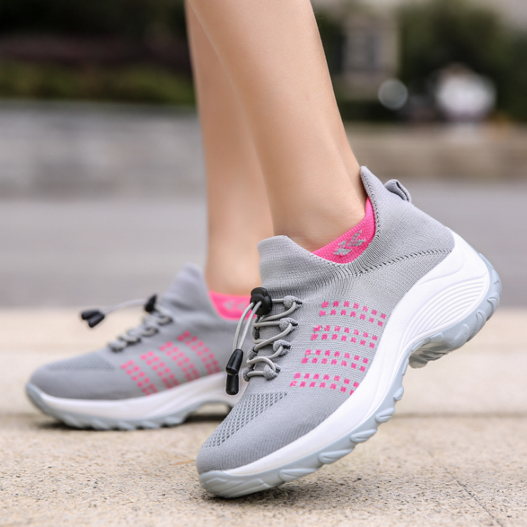 PNR 2020 new women&apos;s shoes fly woven sports shoes women&apos;s casual shoes comfortable soft bottom shoes