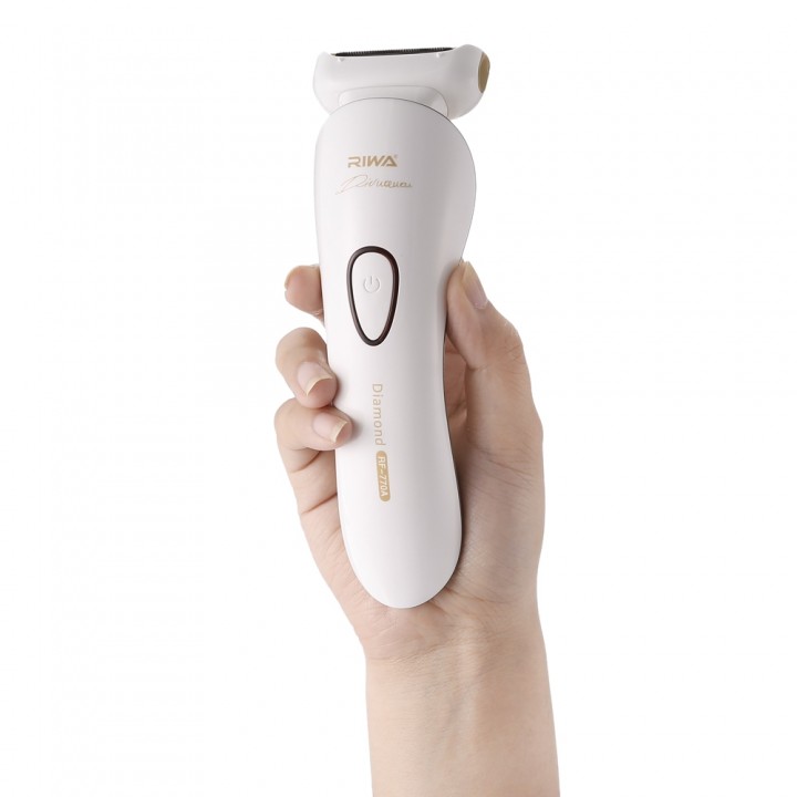 RIWA RF - 770A Rechargeable Wet Dry Electric Shave