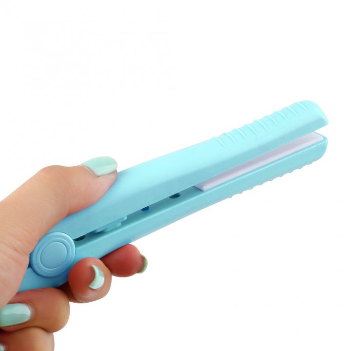 Mini Portable Electric Splint Flat Iron Ceramic Hair Curler &amp; Straightener US 220V