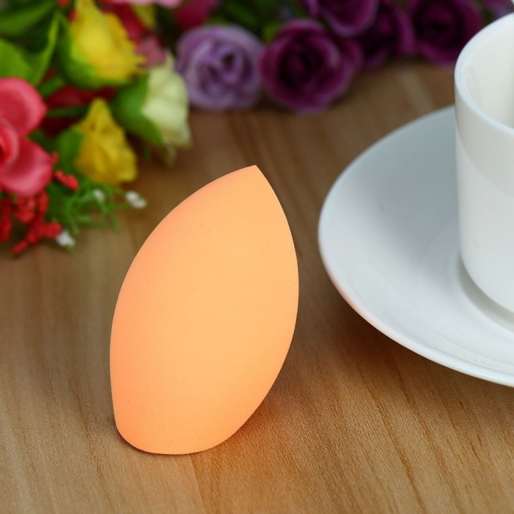 Portable Size Multi-Function Flawless Miracle Complexion Sponge Puff