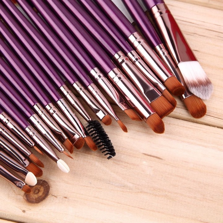 20 pcs Professional Makeup Cosmetic Blush Purple Brush with Coffee Hair