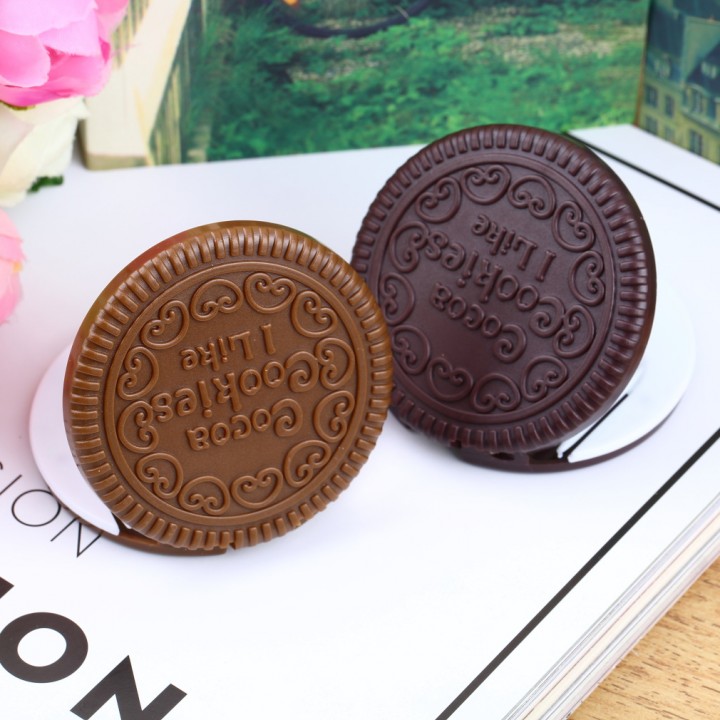 Cute Girl Chocolate Cookie Shape Design Cosmetic Mirror Makeup Chocolate Comb
