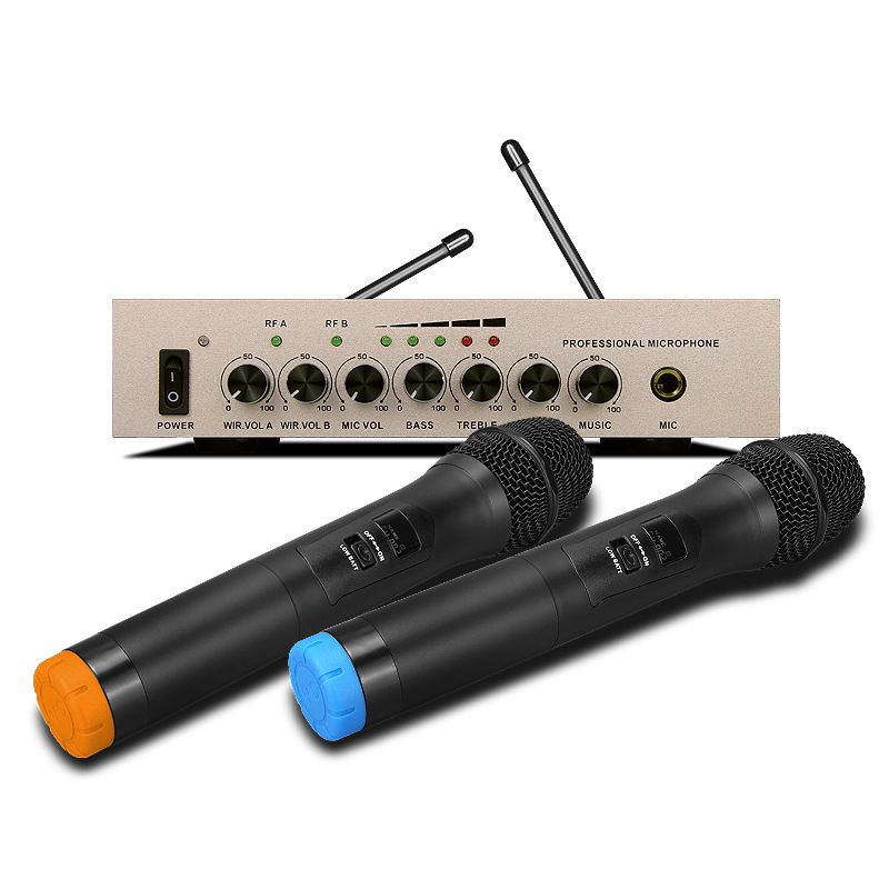 Wireless Microphone with Self-tuning Reverb