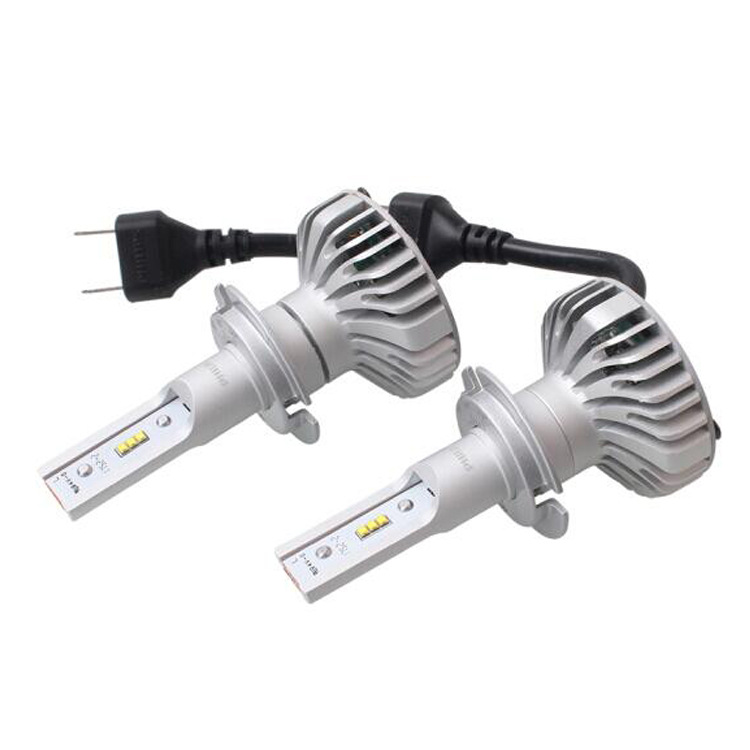 Philips car LED bright white light headlight  far and near light H4 H7 6000K 12V headlight  light