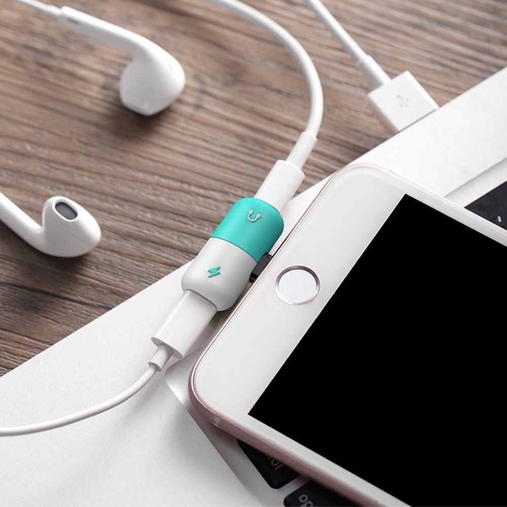 Pills Double Audio Jack Call Headphone Charging Adapter for iPhone X / 8 Plus
