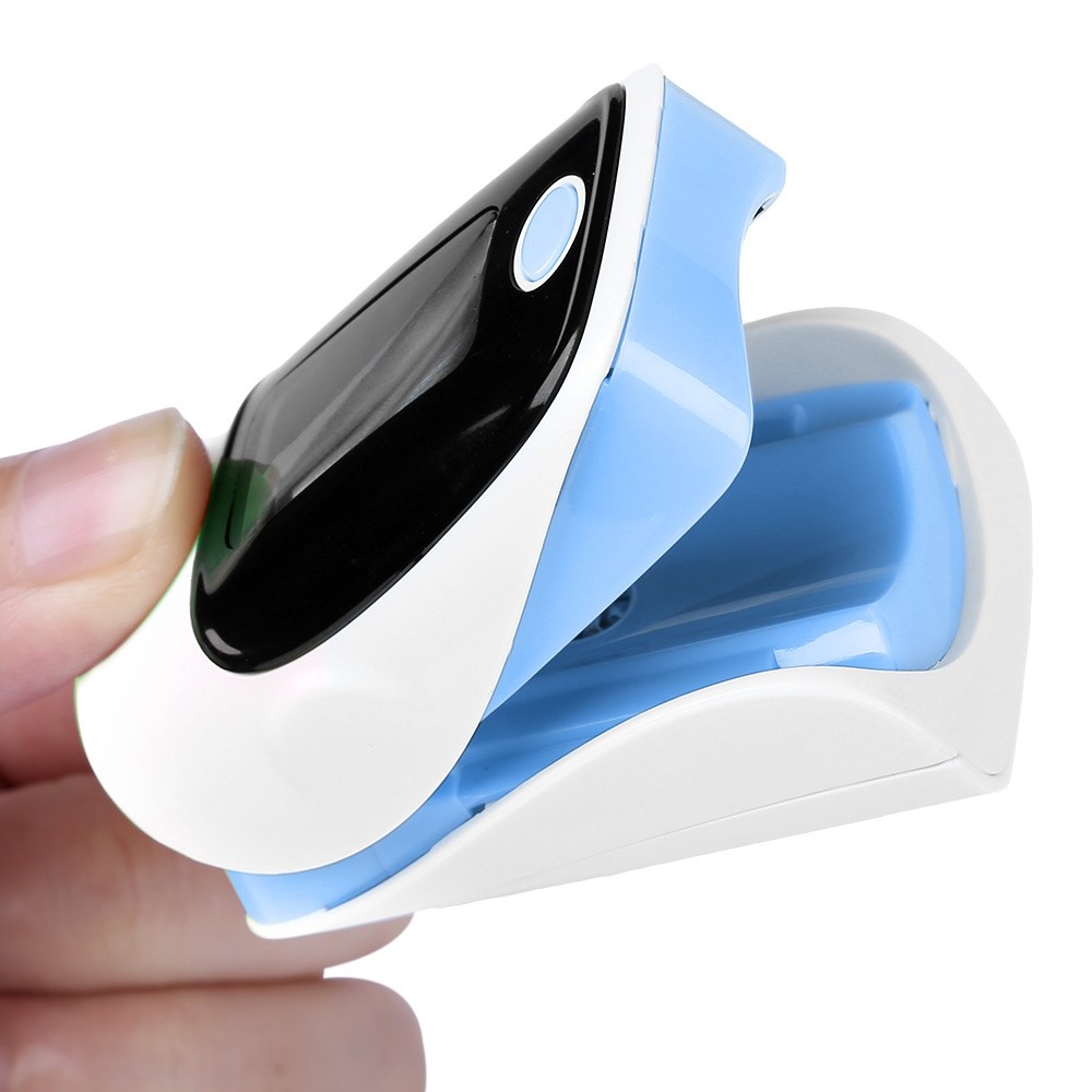 Instant Read Digital Pulse Oximeter Health Monitoring Fingertip OLED Display